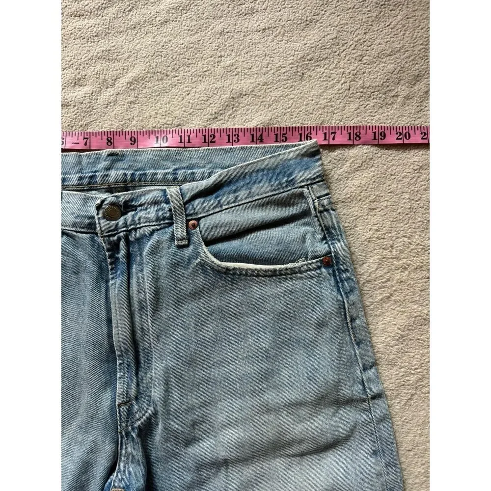Levi's Men's Lot 551 Z Light Wash Straight Jeans Distressed Denim Blue ‎ Size 33